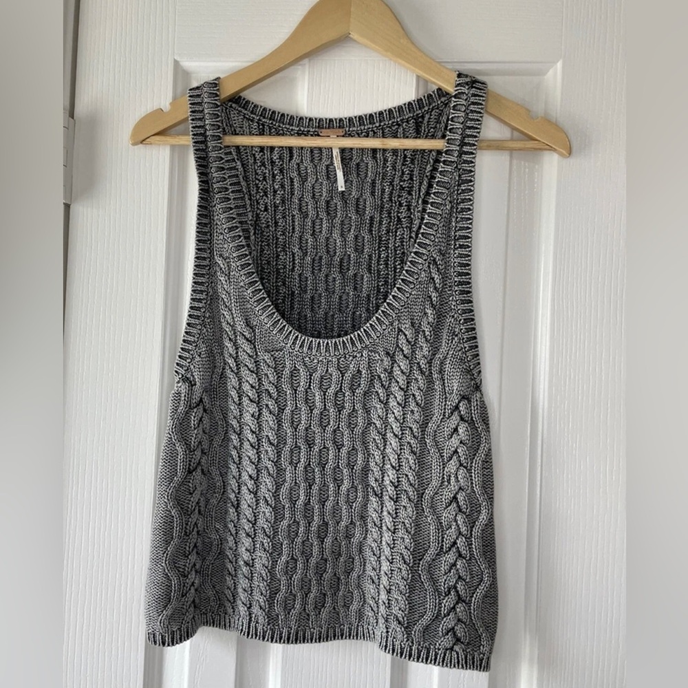 Free People Charcoal Cable Knit Tank Size Small